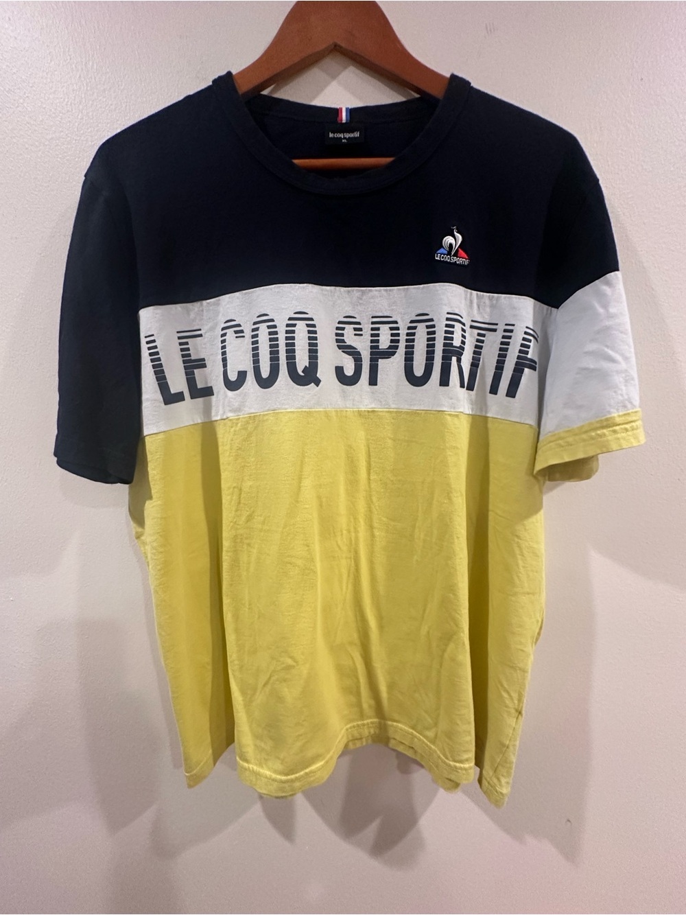 Le Coq Sportif Black, White & Yellow Colorblock Men’s Tee - Picture 2 of 7